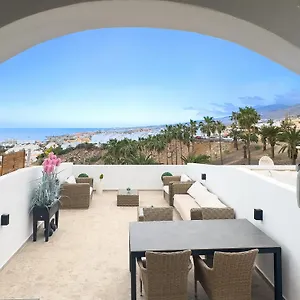 https://luxury-ocean-view-apartament-costa-adeje.tenerifehoteles.net